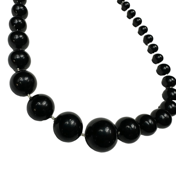 Five (5) Gorgeous Beaded Vintage Necklaces - Picture 7 of 13